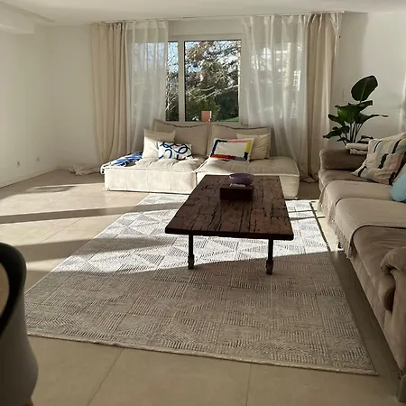 With Garden Apartment